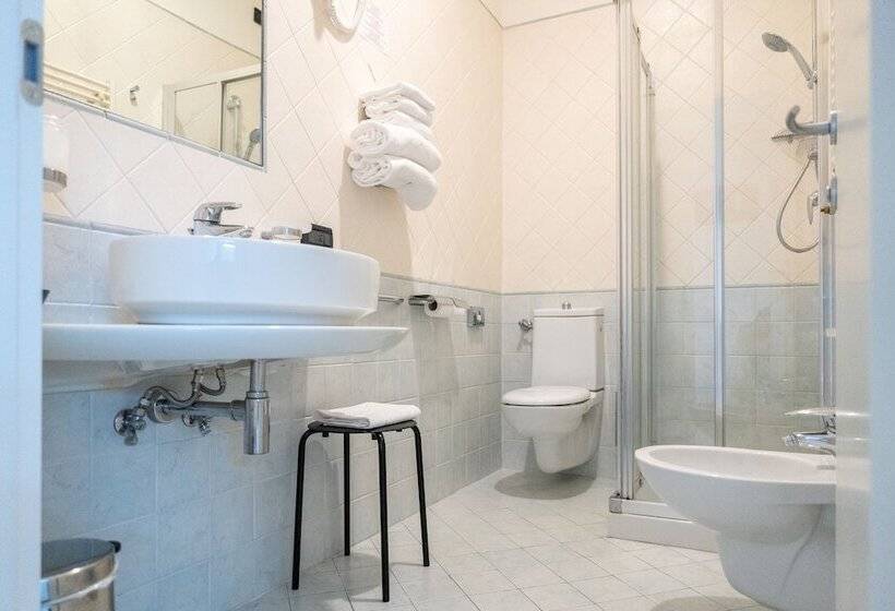 اتاق استاندارد, Maritan Hotel & Spa