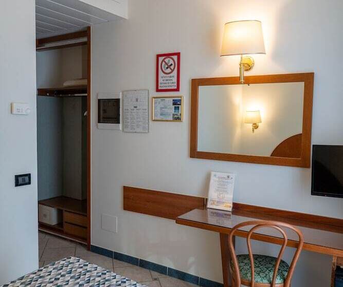 اتاق اکونومی, Maritan Hotel & Spa