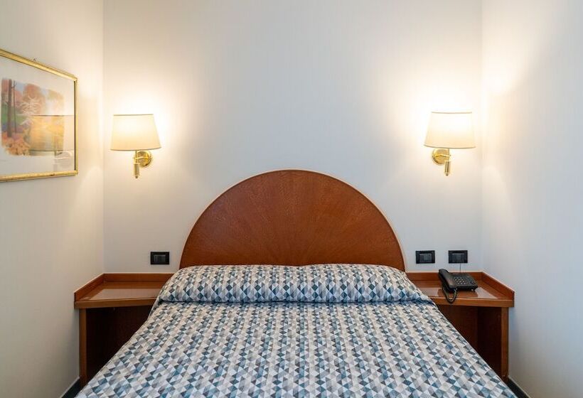 اتاق اکونومی, Maritan Hotel & Spa