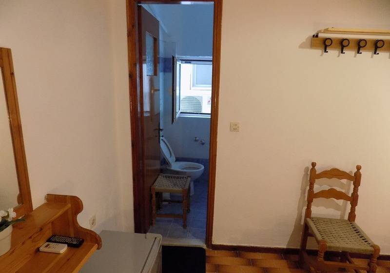 اتاق استاندارد سه نفره, Pension Margarita