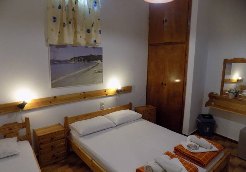 اتاق استاندارد سه نفره, Pension Margarita