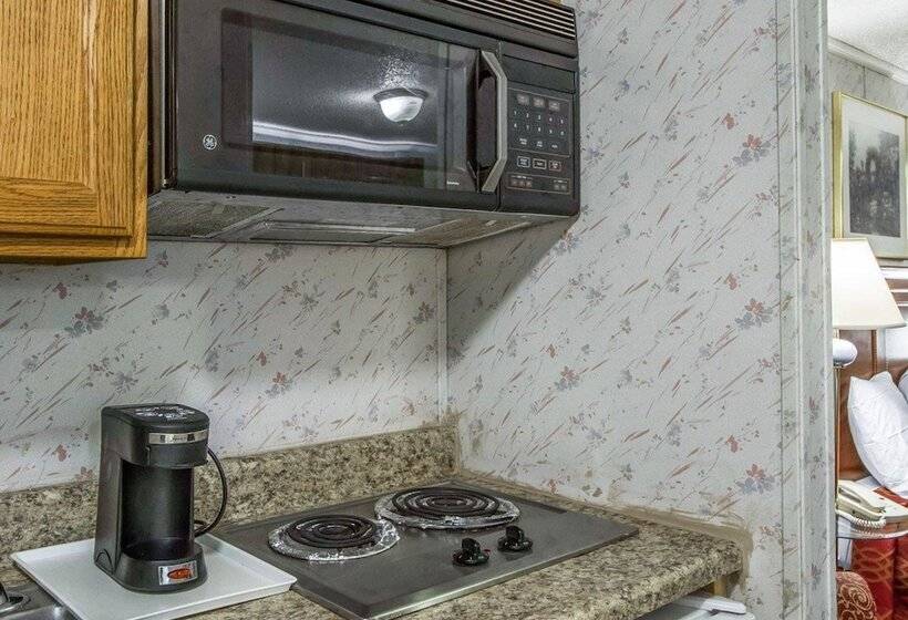 اتاق استاندارد با 2 تخت دوبل, Rodeway Inn & Suites Brunswick Near Hwy 1