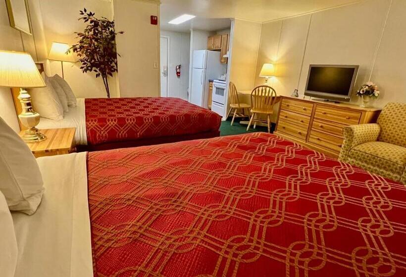اتاق استاندارد با 2 تخت دوبل, Rodeway Inn & Suites Brunswick Near Hwy 1