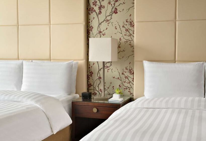 Premium Zimmer, Shangrila Toronto