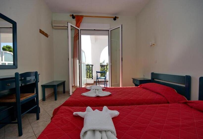 اتاق استاندارد با بالکن, Studios Nelli Alonissos