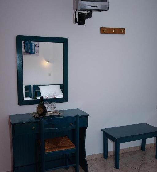 اتاق استاندارد با بالکن, Studios Nelli Alonissos