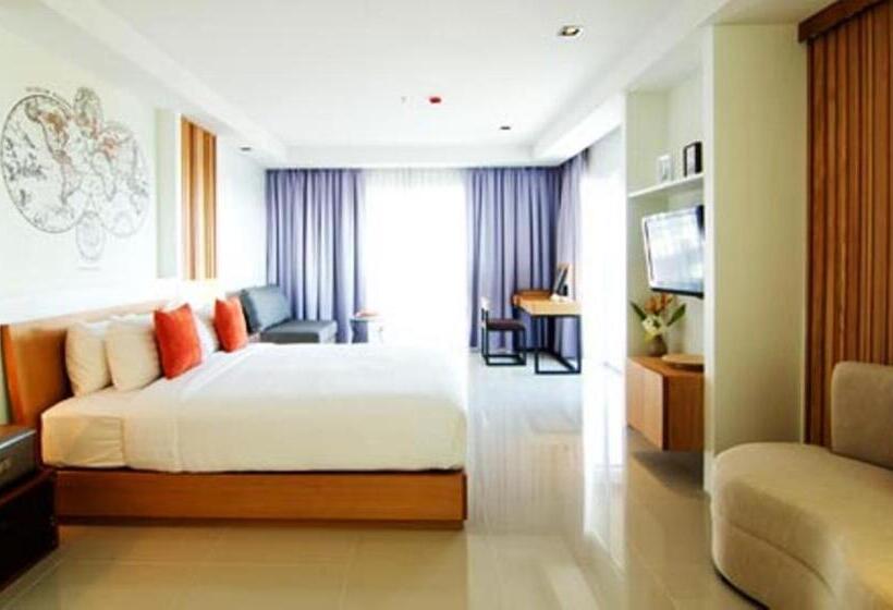 سوییت, Welcome World Beachfront Resort