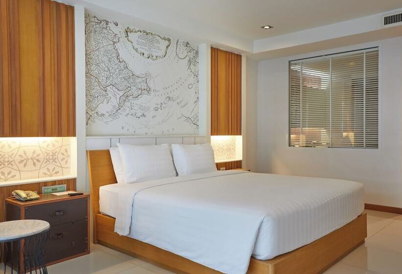 اتاق لوکس, Welcome World Beachfront Resort