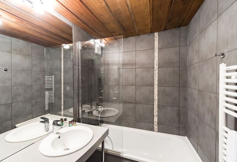 اتاق سوپریور سه تخته, Marmotel & Spa