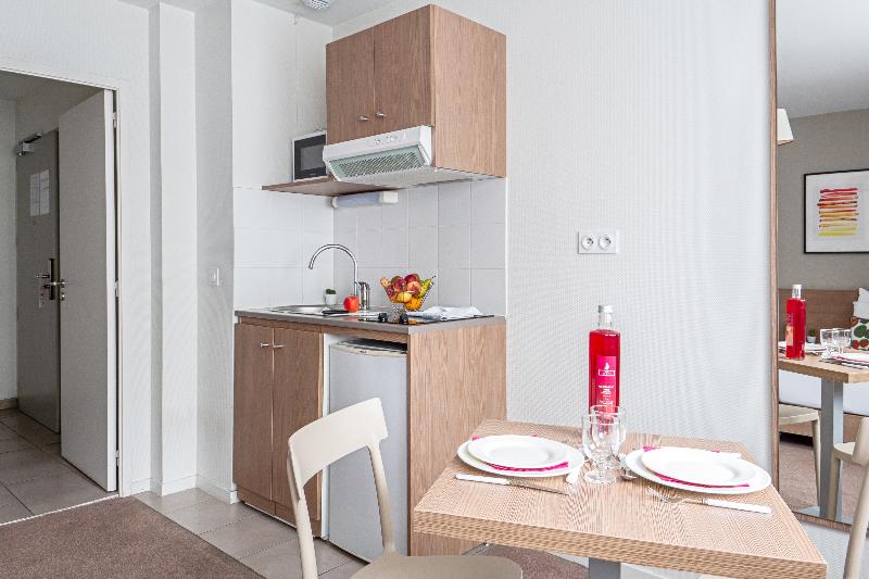 استودیوی استاندارد, Appart City Confort Orléans