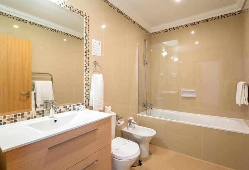 خانه 2 خوابه, Boavista Golf & Spa   Bela Colina Village