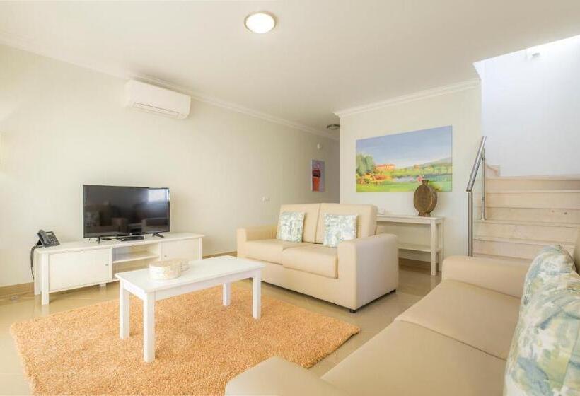 خانه 3 خوابه, Boavista Golf & Spa   Bela Colina Village