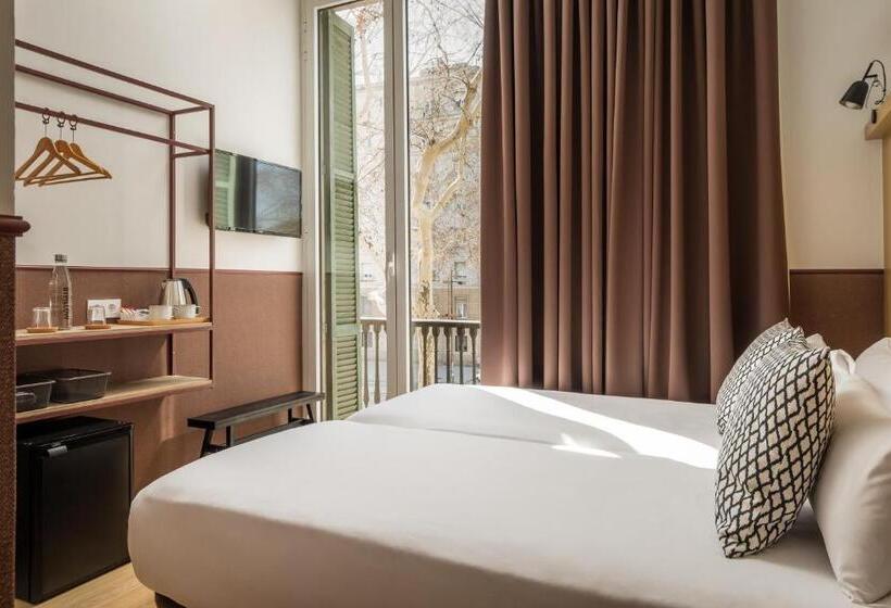 Номер Стандарт Вид на Город, Bypillow Ramblas