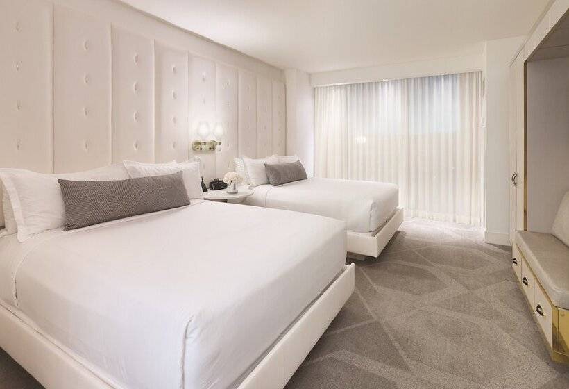 Suite Queen Bed, W Las Vegas