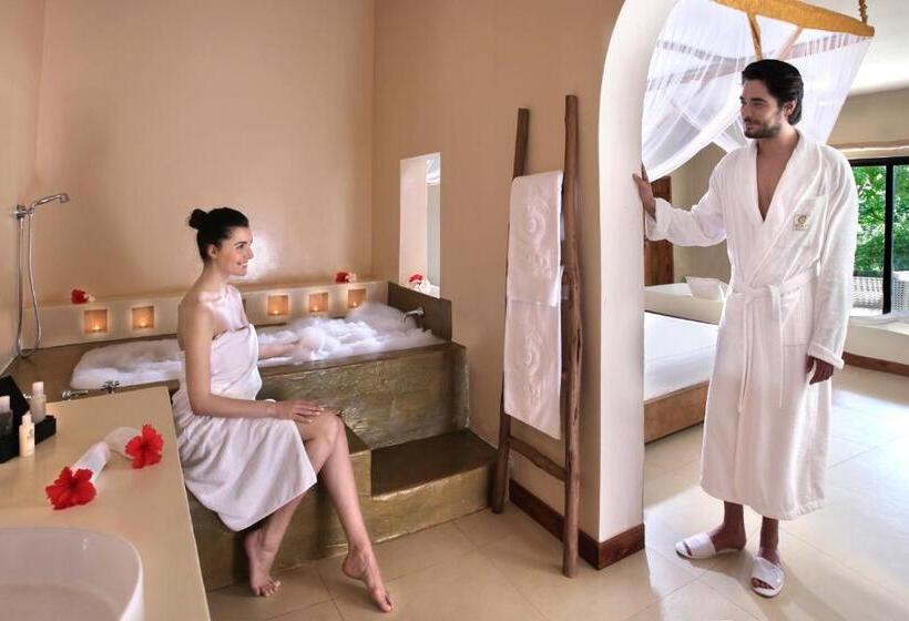 اتاق لوکس با چشم‌انداز باغ, Gold Zanzibar Beach House & Spa