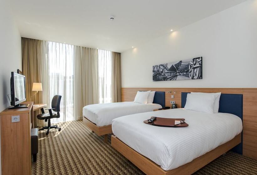 اتاق استاندارد, Hampton By Hilton Amsterdam / Arena Boulevard