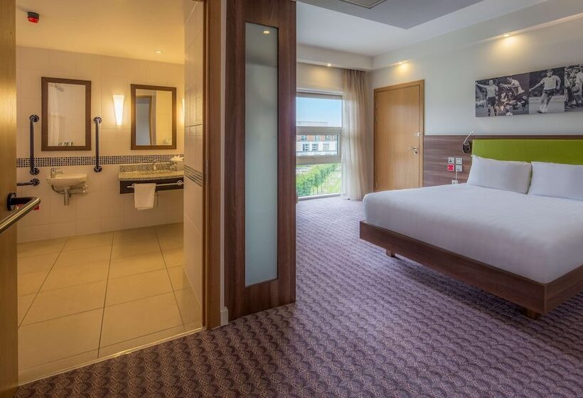 اتاق استاندارد با تخت دوبل برای معلولان, Hilton At St. George S Park