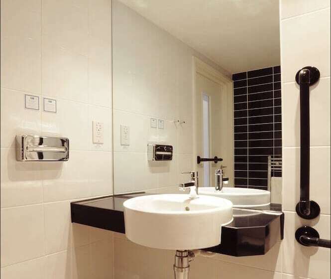 اتاق استاندارد, Holiday Inn Express Birmingham   Snow Hill, An Ihg