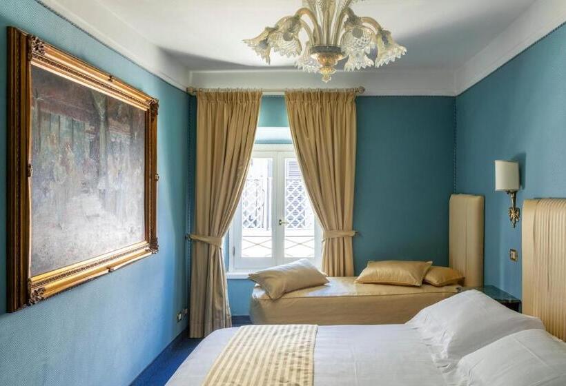 3 Bedroom Suite, Scalinata Di Spagna