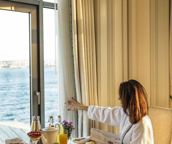 Premium room with view, Shangrila Bosphorus, Istanbul