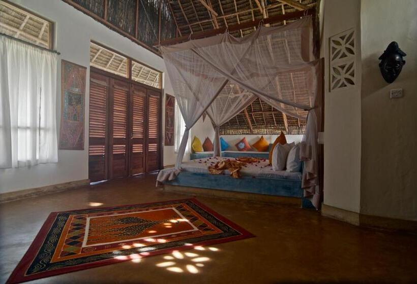 سوییت خانوادگی, Sunshine Marine Lodge