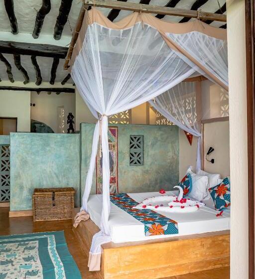سوییت, Sunshine Marine Lodge
