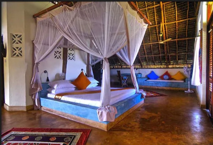 سوییت خانوادگی, Sunshine Marine Lodge