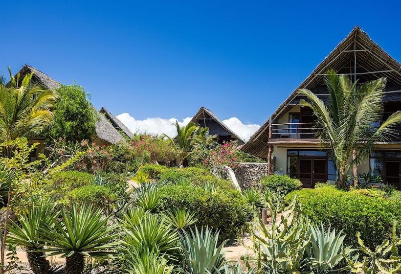 سوییت لوکس, Sunshine Marine Lodge