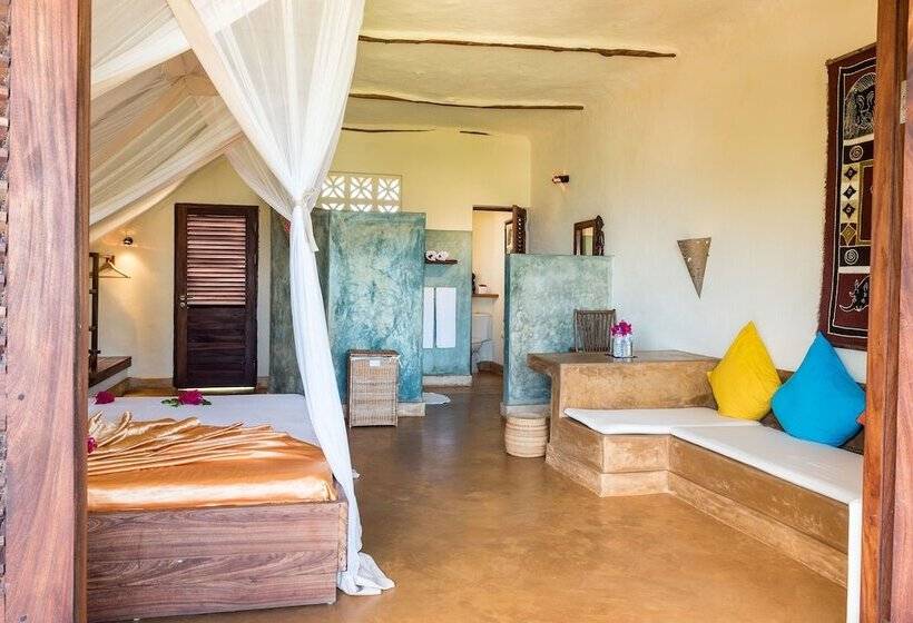 سوییت لوکس, Sunshine Marine Lodge