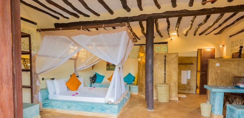 سوییت, Sunshine Marine Lodge