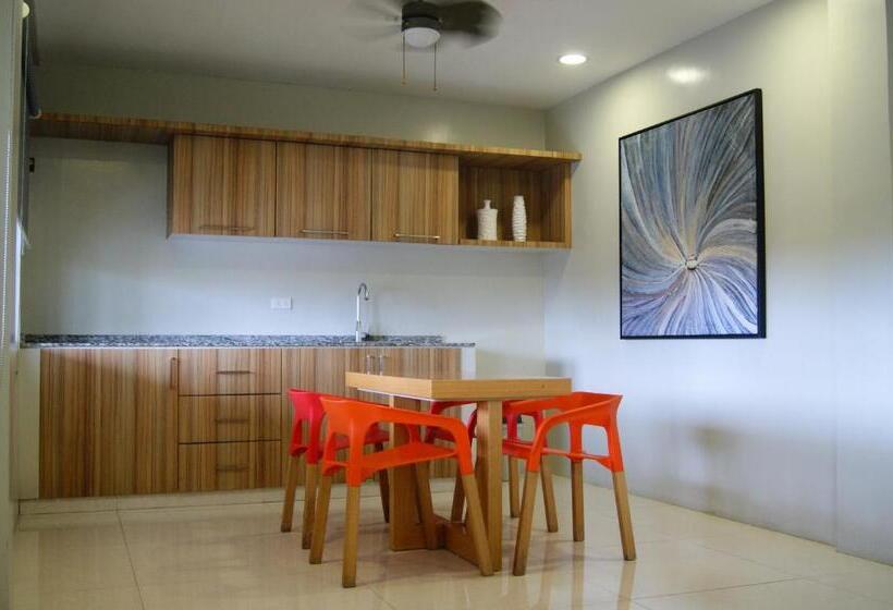 行政套房, Z Pad Residences