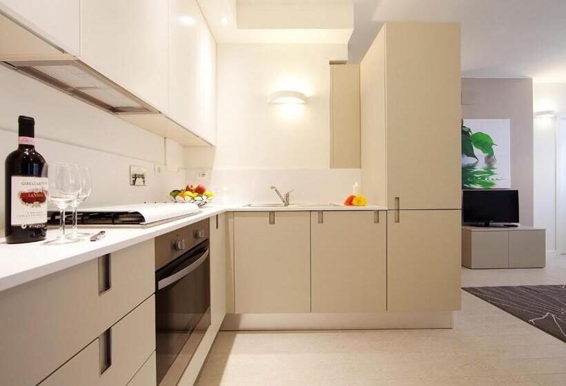 آپارتمان لوکس 1 خوابه, La Farina Apartments