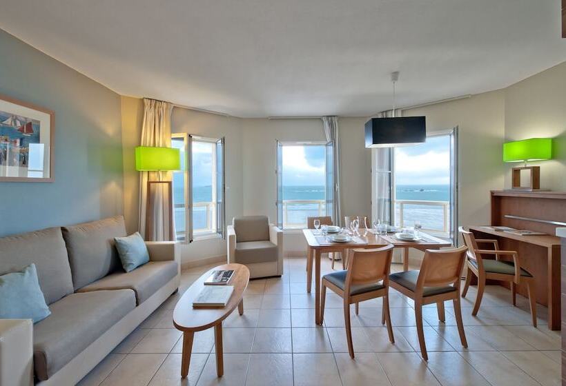 Apartament 2 Dormitoris Vista Mar, Residence Reine Marine