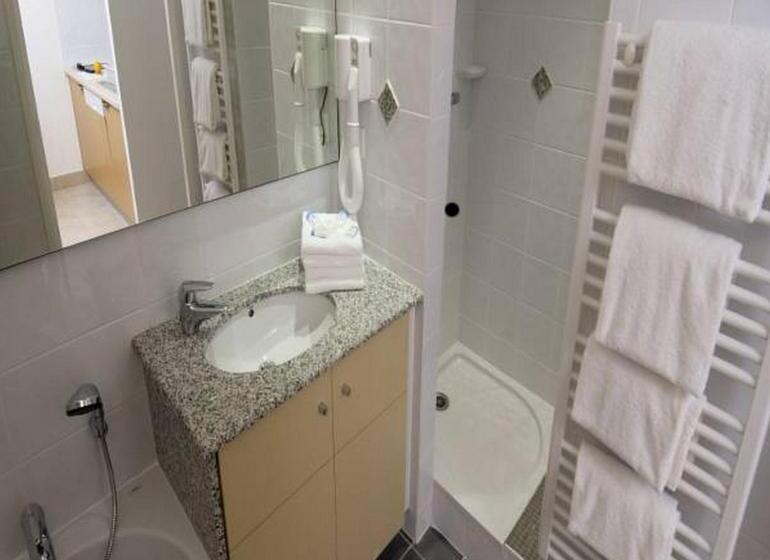 2 Bedrooms Apartment City View, Residence Reine Marine