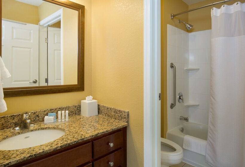 2 Bedroom Suite, Towneplace Suites Pocatello