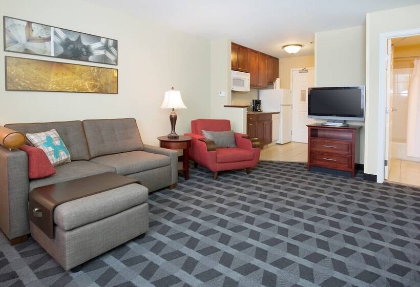 2 Bedroom Suite, Towneplace Suites Pocatello