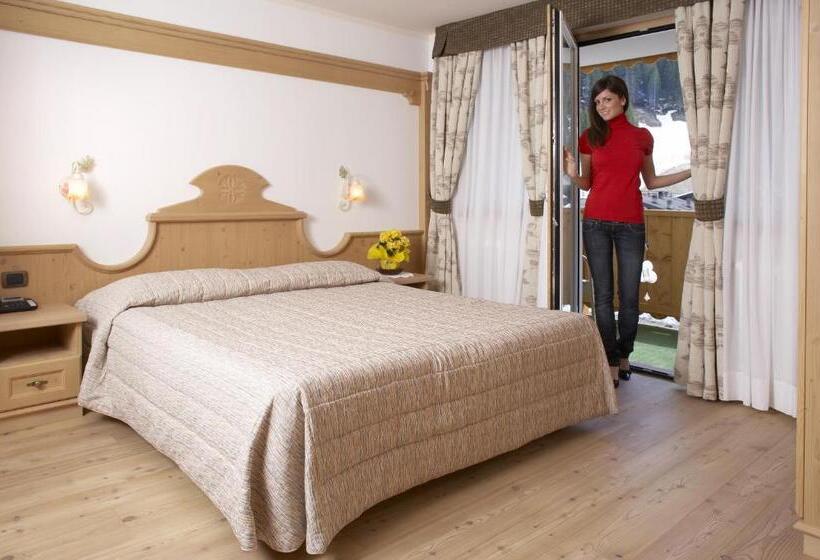 اتاق سوپریور با بالکن, Wellness Hotel Lupo Bianco