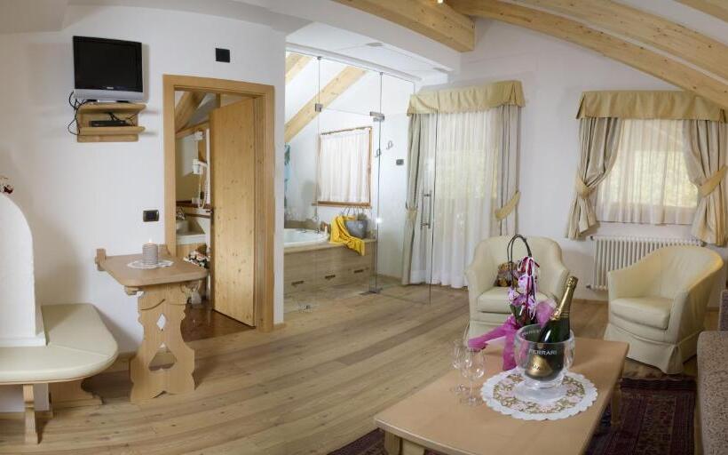 سوئیت راحتی, Wellness Hotel Lupo Bianco