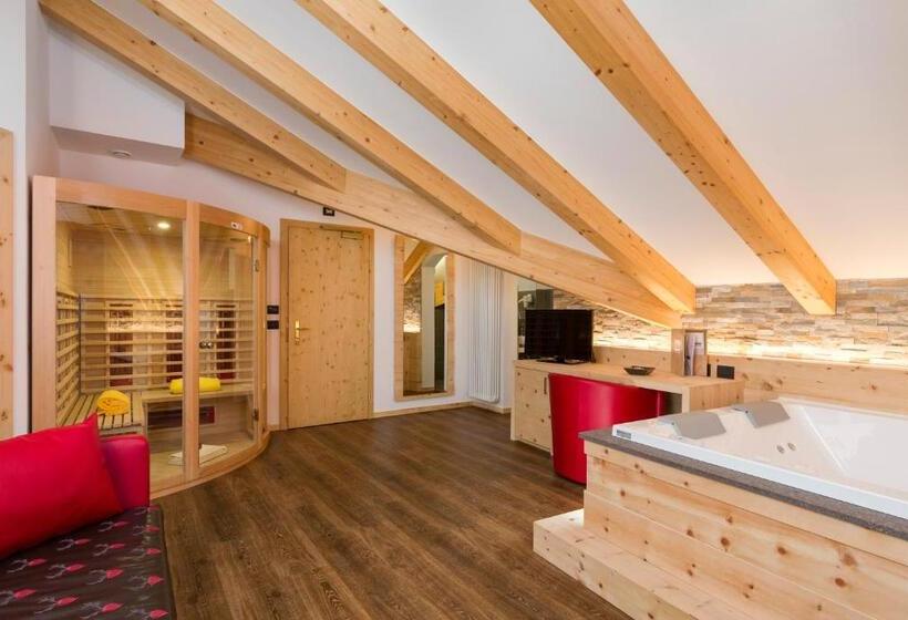 سوییت سوپریور, Wellness Hotel Lupo Bianco