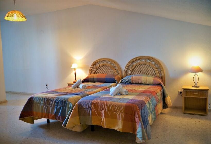 3 Bedroom Duplex Apartment, Sea You Apartamentos Port Saplaya