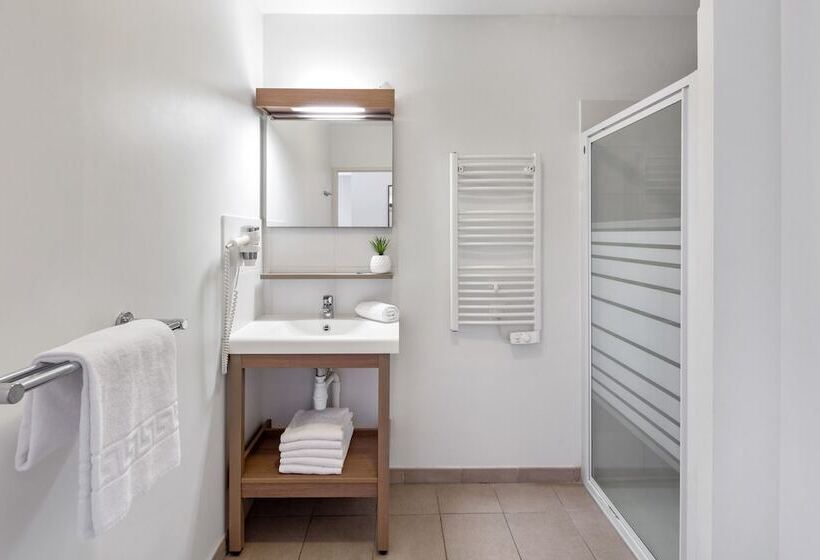 带2个卧室的公寓, Appart City Confort Niort Centre