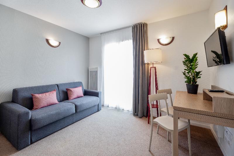 带2个卧室的公寓, Appart City Confort Niort Centre