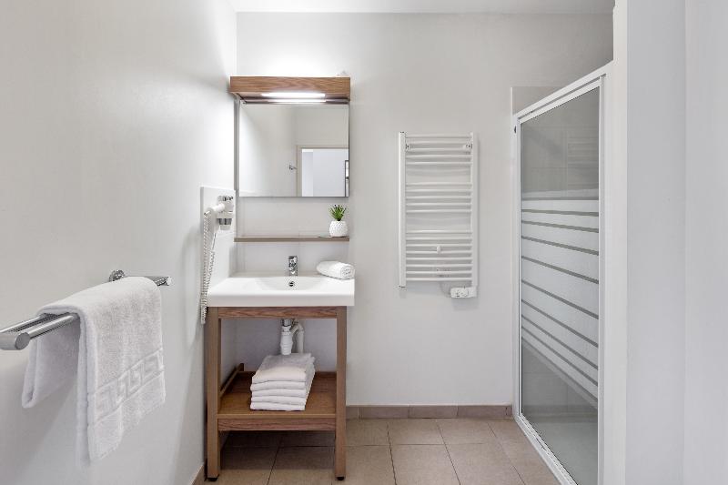 带2个卧室的公寓, Appart City Confort Niort Centre