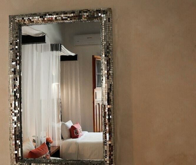اتاق لوکس چهار تخته, Casa De Las Palomas Boutique Hotel By Paloma S Hotels   Adults Only