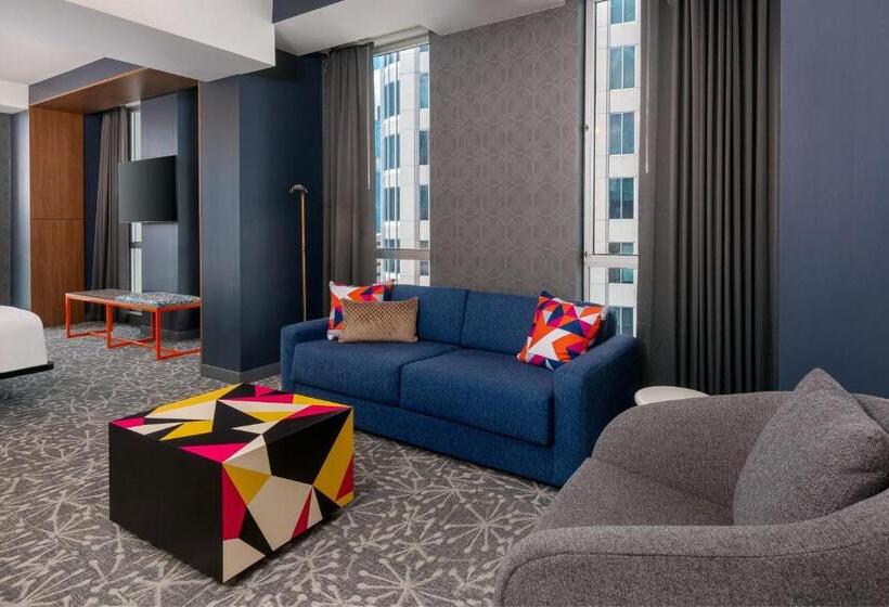 Suite, Aloft Orlando Downtown