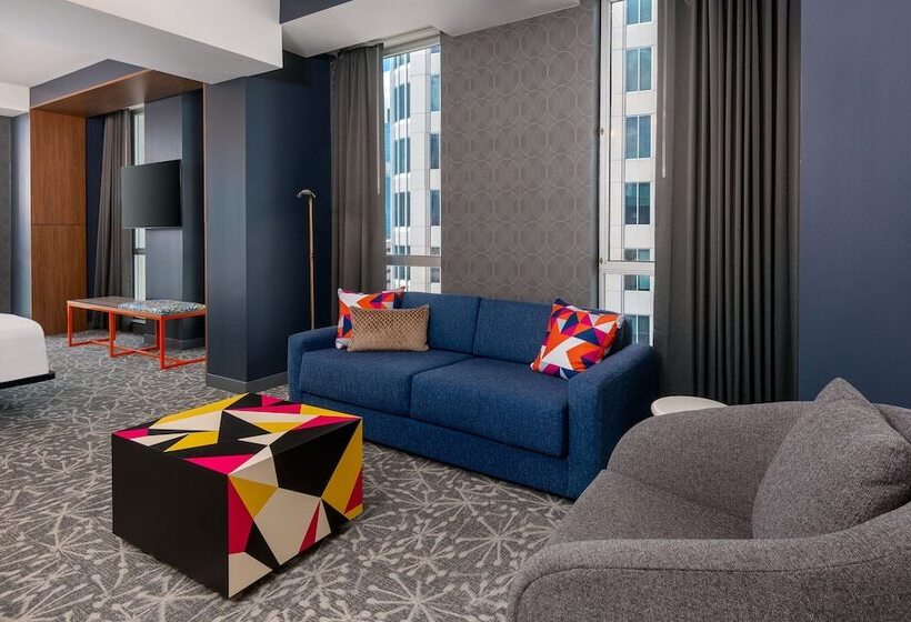 スイート, Aloft Orlando Downtown