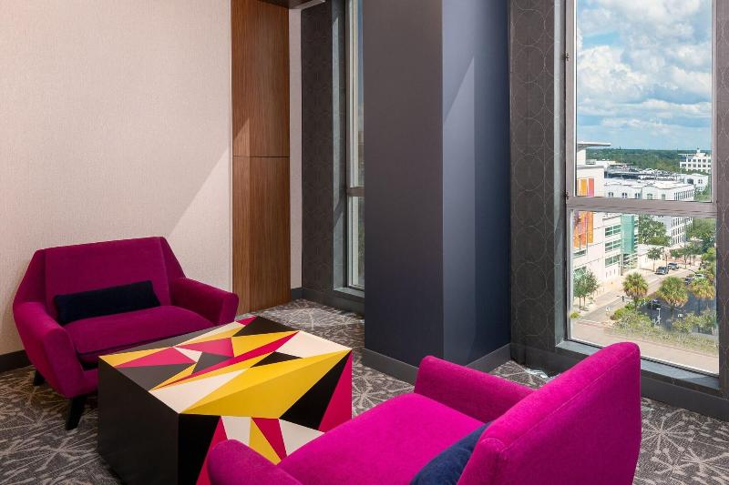 キングサイズベッドのスイートルーム, Aloft Orlando Downtown