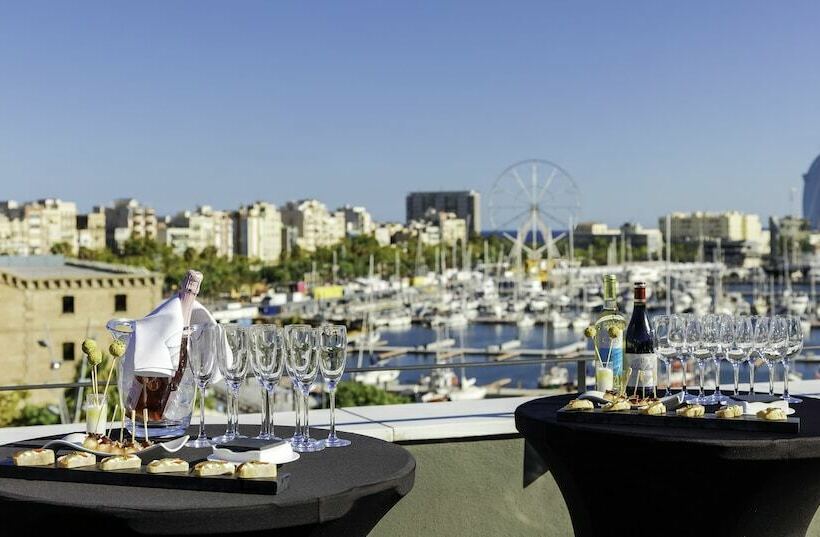 اتاق استاندارد با چشم‌انداز, H10 Port Vell 4* Sup
