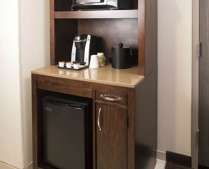 اتاق استاندارد با 2 تخت دوبل, Hilton Garden Inn Sioux Falls Downtown