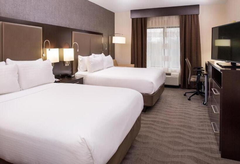 اتاق استاندارد, Holiday Inn Express & Suites Monroe, An Ihg
